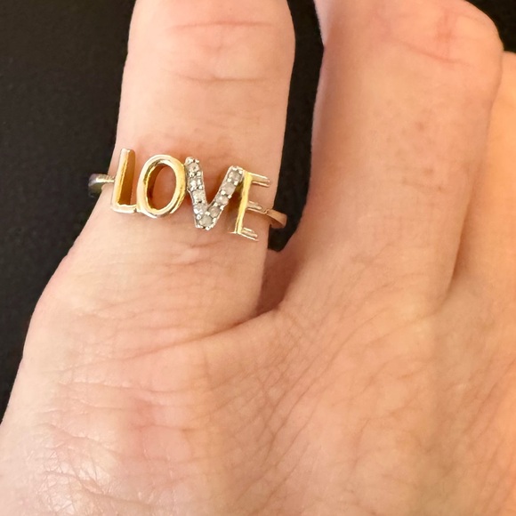 Engild(TM) round white diamond accent 14K gold over sterling LOVE ring. Sz 7. - Picture 3 of 4